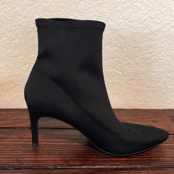 Mossimo booties - Picture 3 of 5